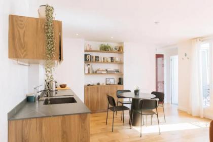 Stylish 1BD Apart for 2 - Canal Saint-Martin - image 28