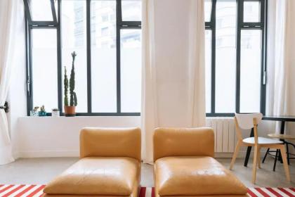 Charming Loft near Montmartre - image 12