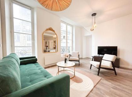 Cosy 5 bedroom & 2 bathroom-Marais