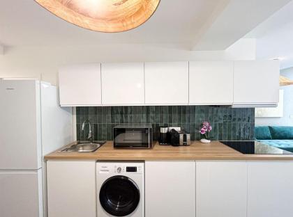 Cosy 5 bedroom & 2 bathroom-Marais - image 17