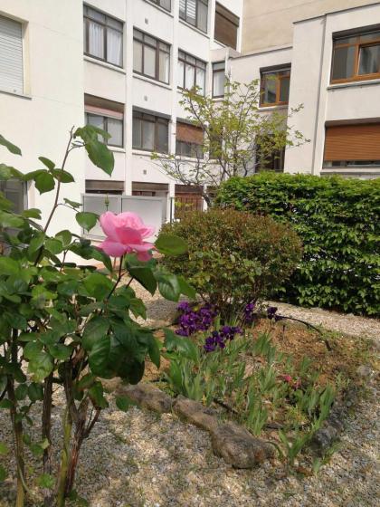Paris expo Cosy appt T5 avec Jardin - image 26
