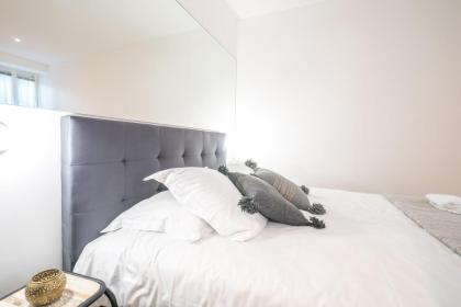 Happy Stay Paris - Cosy Studios - 5 min to Eiffel Tower - image 12
