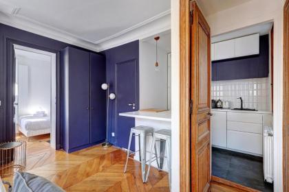 Marais & Places des Vosges - CityApartmentStay - image 11