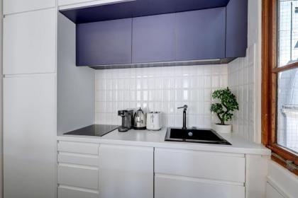 Marais & Places des Vosges - CityApartmentStay - image 13