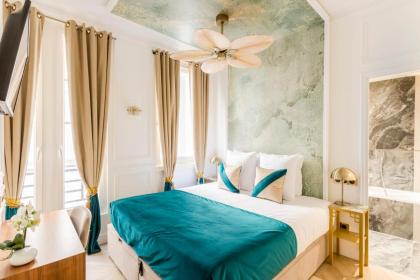 Luxury 6 Bedroom 3 Bathroom Louvre Champs Elysees - image 4