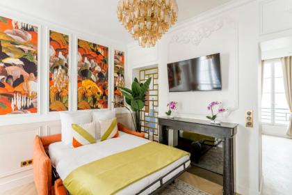 Luxury 6 Bedroom 3 Bathroom Louvre Champs Elysees - image 9