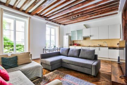 Chatelet les Halles Superb Appartment - image 3