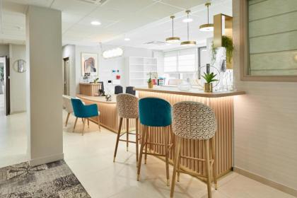 Zenao Suresnes - image 12