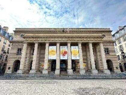 B1573 - Luxembourg Garden - Wonderful apartment - image 2