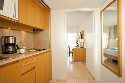 Residhome Courbevoie La Defense - image 10