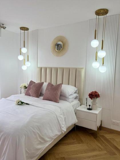 Paris' Premium Romantic Studio