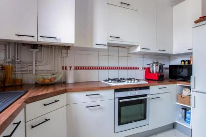 Typical Parisian flat in the 15th arrondissement - Welkeys - image 10