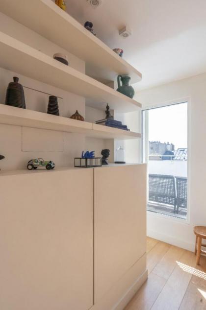 Breathtaking 2BD Apartment Roof-top Patio 19e! - image 24