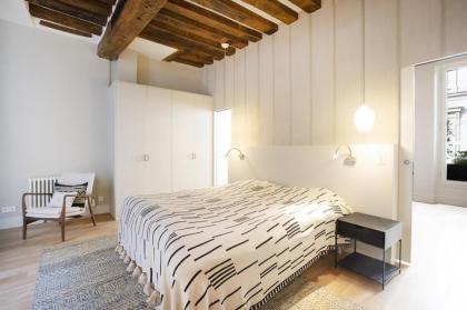 Rent Rue Monsieur le Prince Paris 6th - image 28