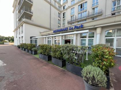 City Residence Paris CDG Airport - image 14