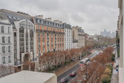 Yuna Porte-Maillot - ApartHotel