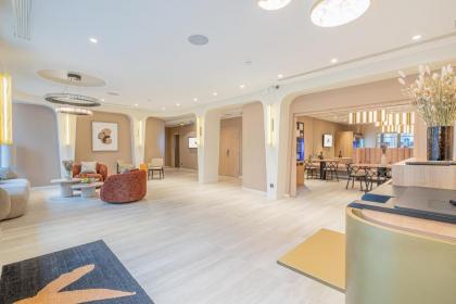 Yuna Porte-Maillot - ApartHotel - image 11