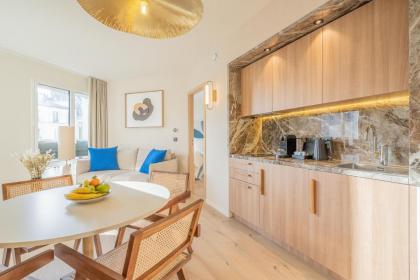 Yuna Porte-Maillot - ApartHotel - image 8