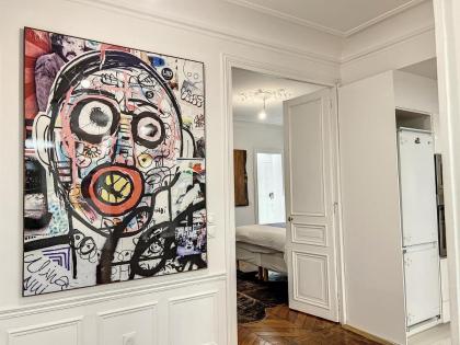 Appartement de standing - vue Arc de Triomphe - image 3