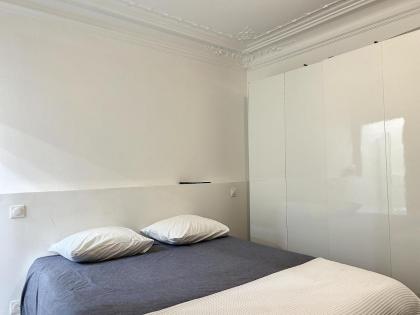 Appartement de standing - vue Arc de Triomphe - image 9