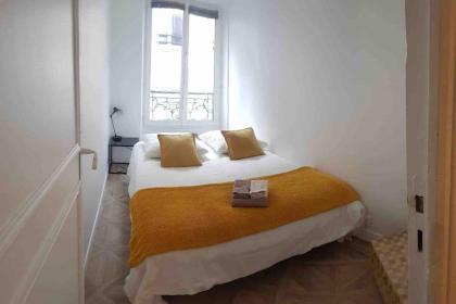 Bastille - Lappe - Quartier anime - image 5
