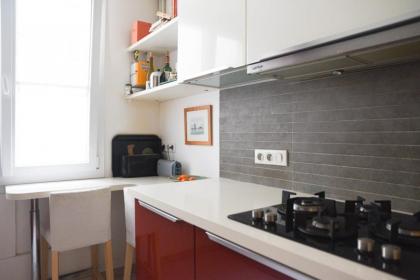 Quiet apartment - near park - image 5