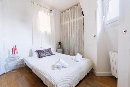 Apartment in Paris 