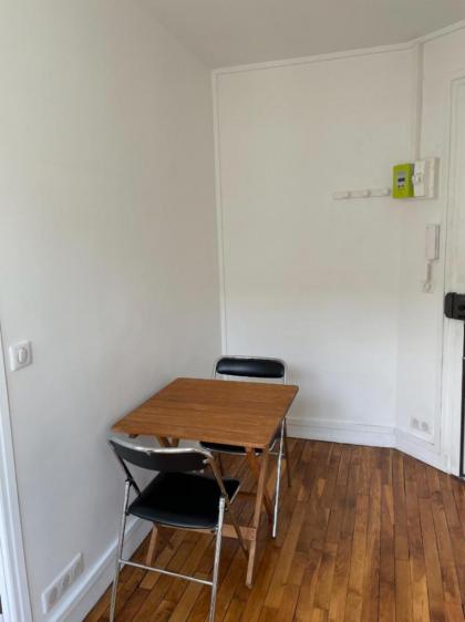 Cosy & Quaint 1BD Studio near The Seine Banks! - image 5