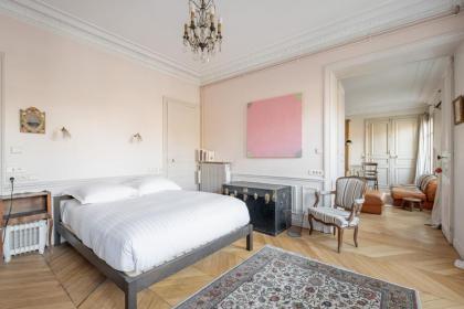 Veeve - Marais Melody - image 11