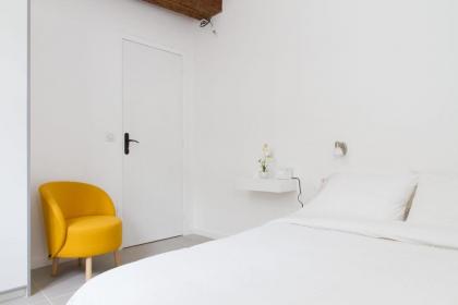 Heart of St Germain des Pres - CityApartmentStay - image 16