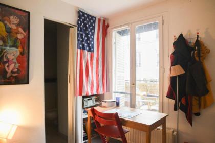 Spacious duplex - near park - image 13