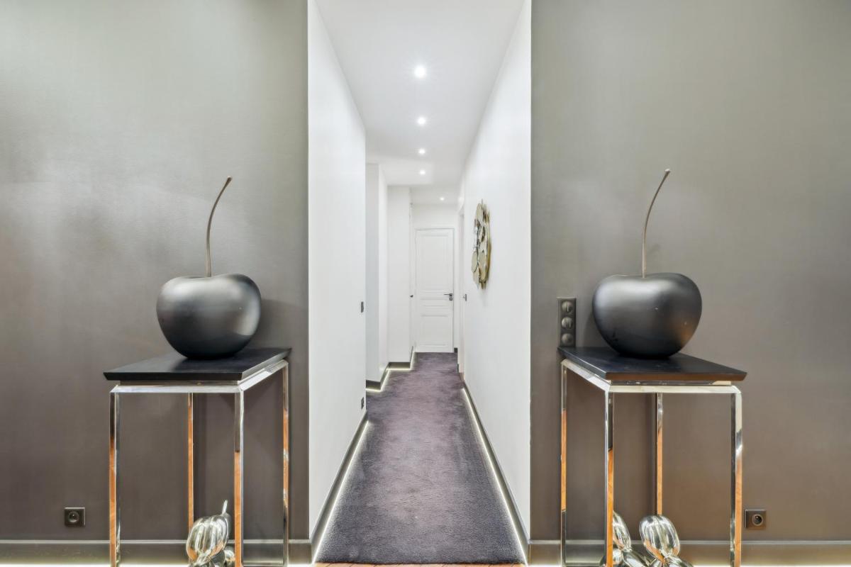 Appartement luxueux proche de la Tour Eiffel - image 3