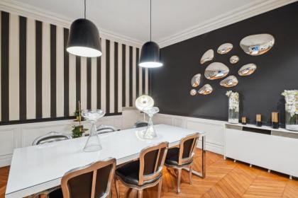 Appartement luxueux proche de la Tour Eiffel - image 7