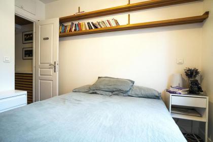Pretty 36 m near Buttes-Chaumont - image 7