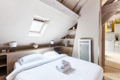 Francs Bourgeois & Place des Vosges - CityApartmentStay - image 11