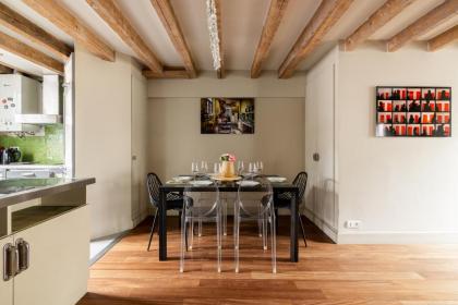 Appartement Quartier Mezzanine & 1BR Le Marais Temple Free Netflix - image 10