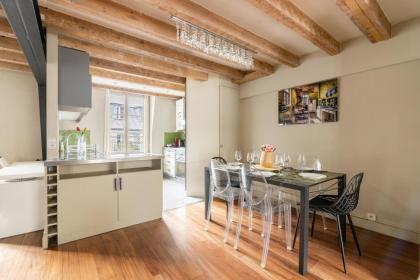 Appartement Quartier Mezzanine & 1BR Le Marais Temple Free Netflix - image 11