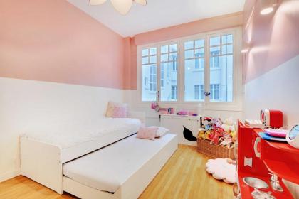 Modern and attractive apartment Trocadéro - image 10