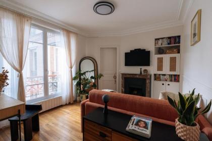 Bright & Tranquil 1BD Flat Montmartre! - image 15