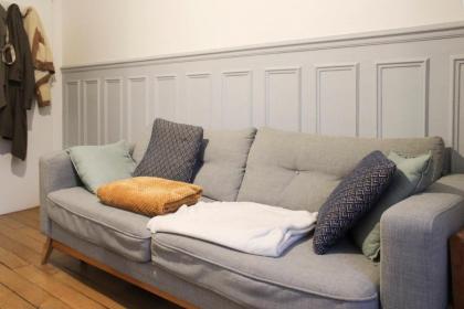 Spacious and practical apartment in Paris 18th - image 11