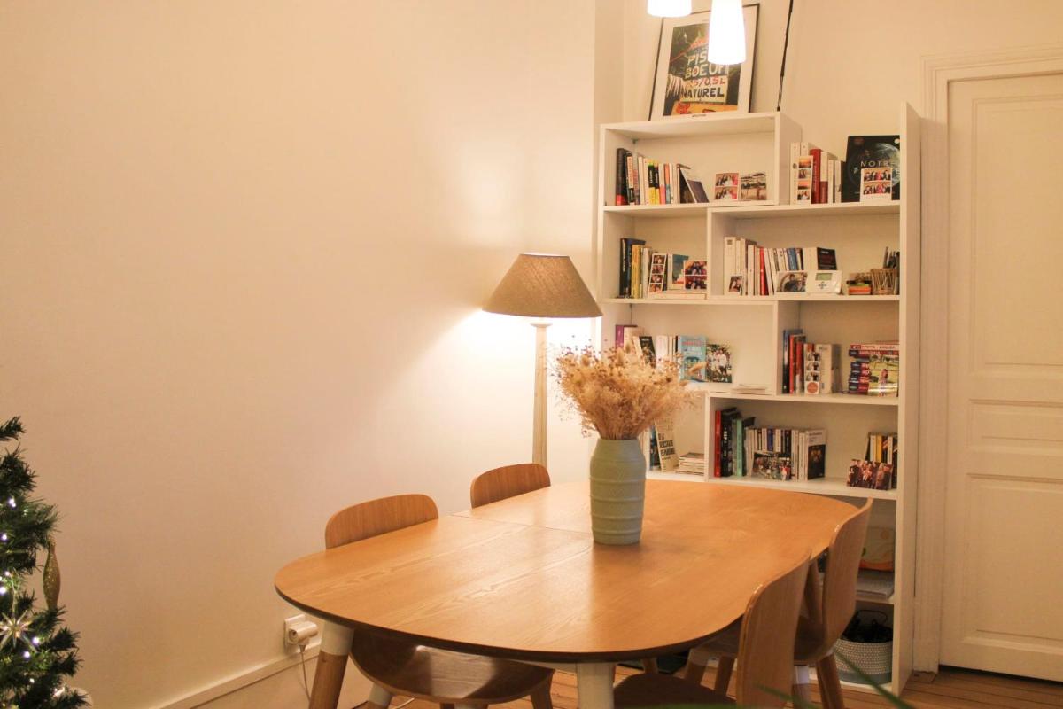 Spacious and practical apartment in Paris 18th - image 5
