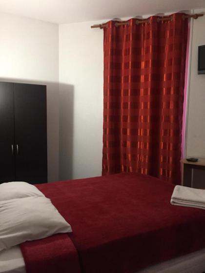 Hotel Chevallier - image 18