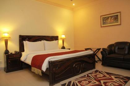 Hotel One Multan Lalazaar - image 14