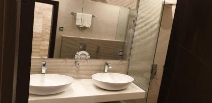 Gofas Lodge - image 3