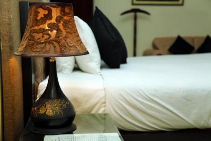 Royal Elegance Hotel - image 3