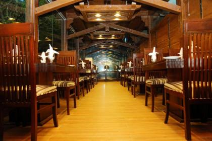 Royal Elegance Hotel - image 5