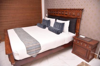 Lawrence View Hotel Lahore - image 14