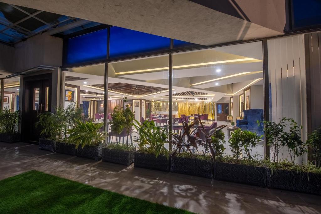 Legend Hotel Islamabad - image 7
