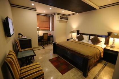 City Centre Suites - image 11
