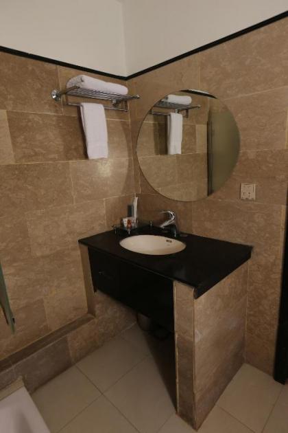 City Centre Suites - image 13